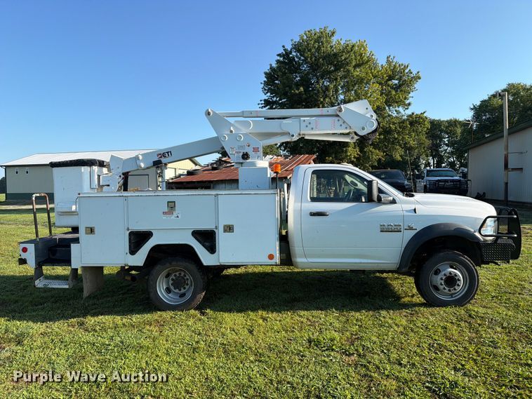 image for item EX4041 2016 RAM 5500 bucket truck