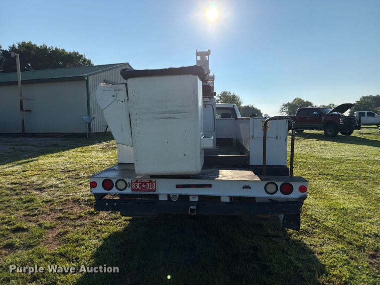 image for item EX4041 2016 RAM 5500 bucket truck