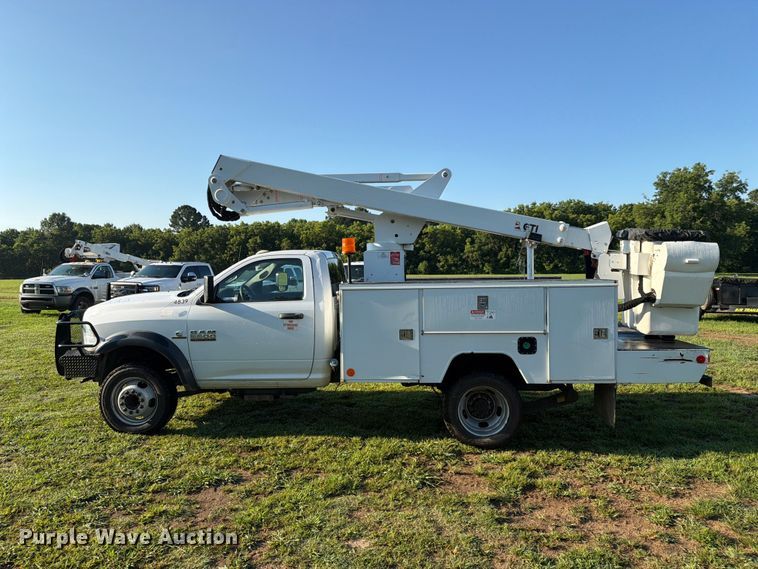 image for item EX4041 2016 RAM 5500 bucket truck