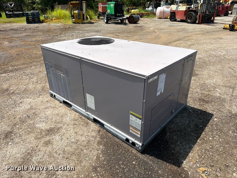image for item EX4051 Carrier 50TFQ004--D601GA heat pump