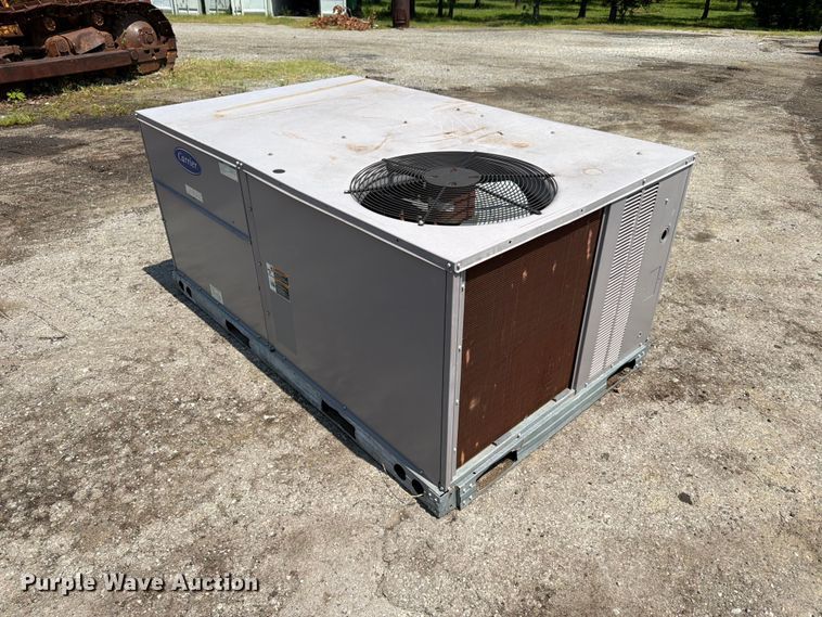 image for item EX4052 Carrier 50TFQ004--D681G heat pump