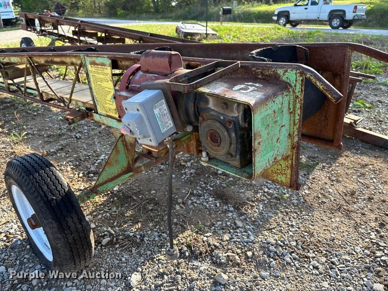 image for item FB3459 (2) E-Z Lift conveyor