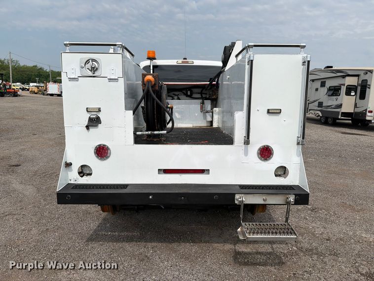 image for item FB4968 2015 Ford F250 Super Duty Ext. Cab utility bed pickup truck