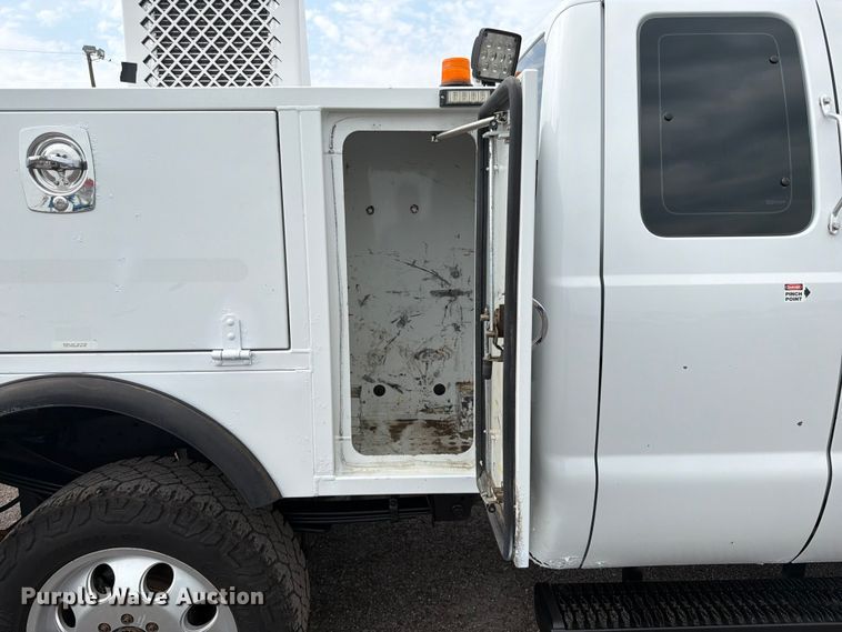 image for item FB4968 2015 Ford F250 Super Duty Ext. Cab utility bed pickup truck