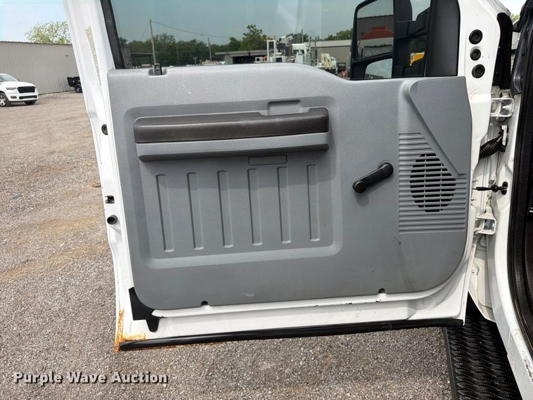 image for item FB4968 2015 Ford F250 Super Duty Ext. Cab utility bed pickup truck