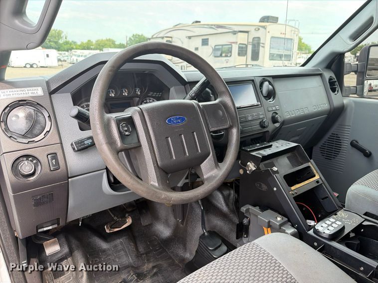 image for item FB4968 2015 Ford F250 Super Duty Ext. Cab utility bed pickup truck
