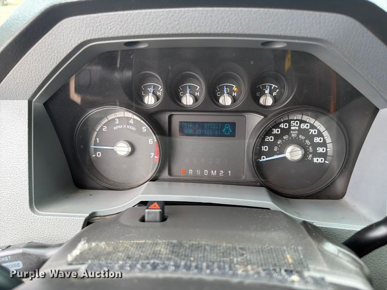 image for item FB4968 2015 Ford F250 Super Duty Ext. Cab utility bed pickup truck