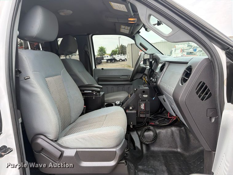 image for item FB4968 2015 Ford F250 Super Duty Ext. Cab utility bed pickup truck