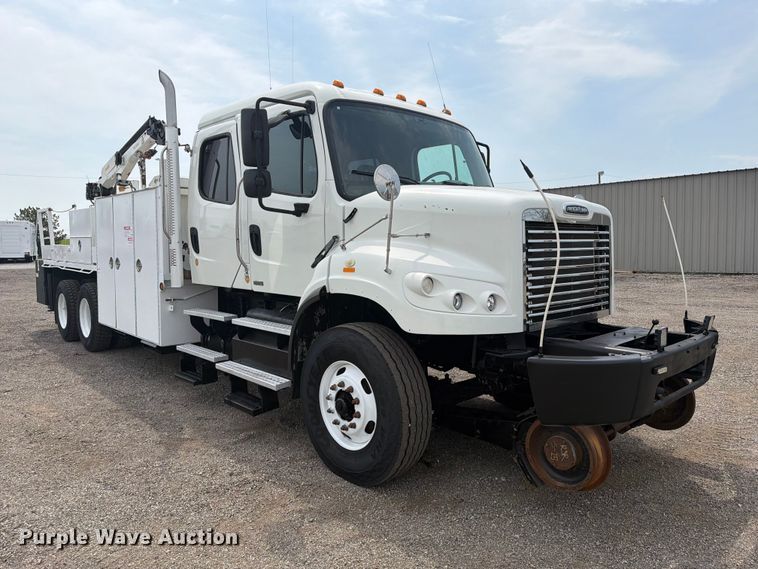 image for item FB4969 2012 Freightliner Business Class M2 Crew Cab Service Truck