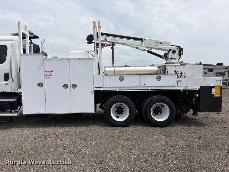image for item FB4969 2012 Freightliner Business Class M2 Crew Cab Service Truck