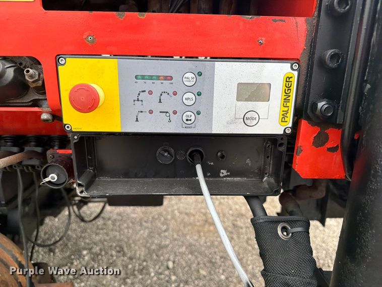 image for item FB4973 2016 Freightliner 108SD Crew Cab crane truck