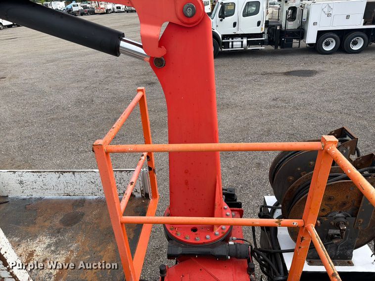 image for item FB4973 2016 Freightliner 108SD Crew Cab crane truck