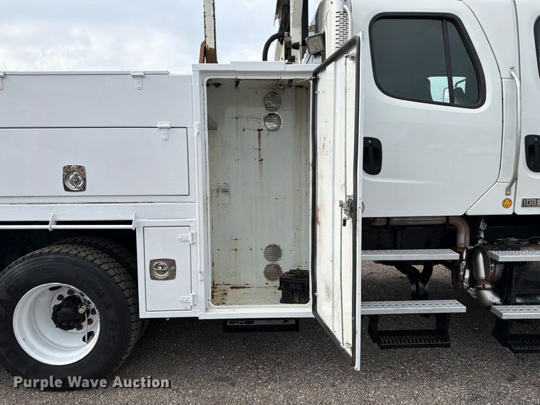 image for item FB4973 2016 Freightliner 108SD Crew Cab crane truck