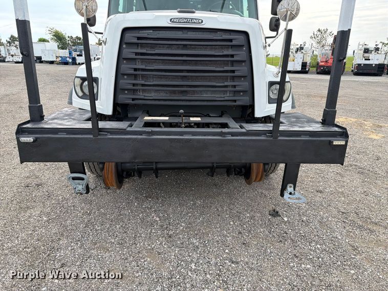 image for item FB4973 2016 Freightliner 108SD Crew Cab crane truck