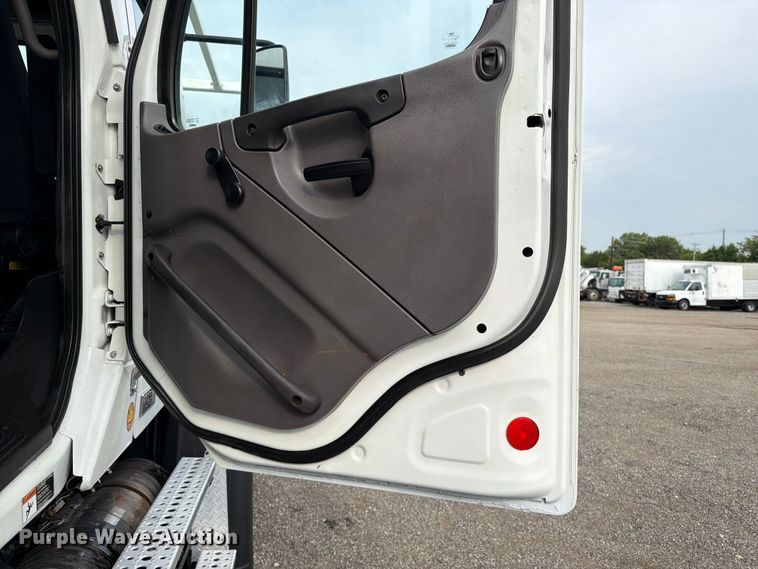 image for item FB4973 2016 Freightliner 108SD Crew Cab crane truck