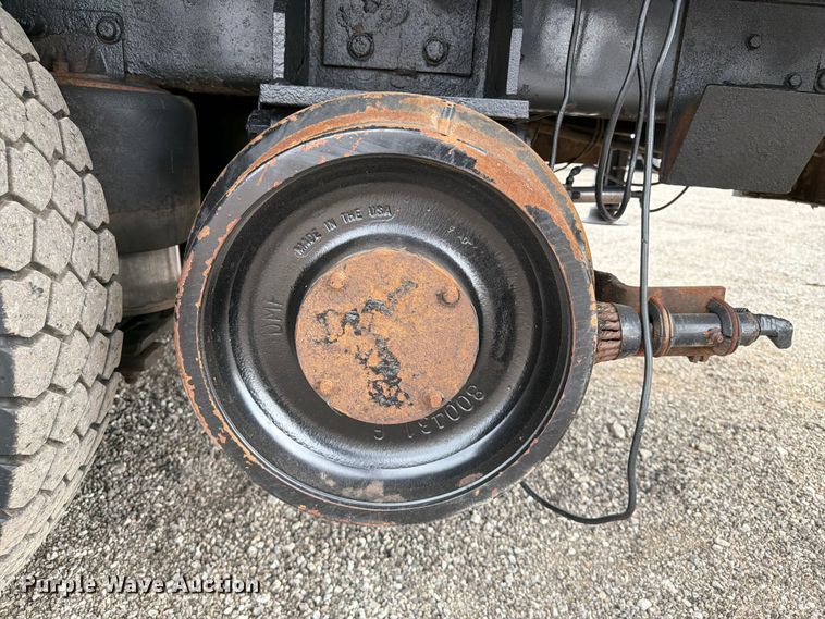 image for item FB4973 2016 Freightliner 108SD Crew Cab crane truck