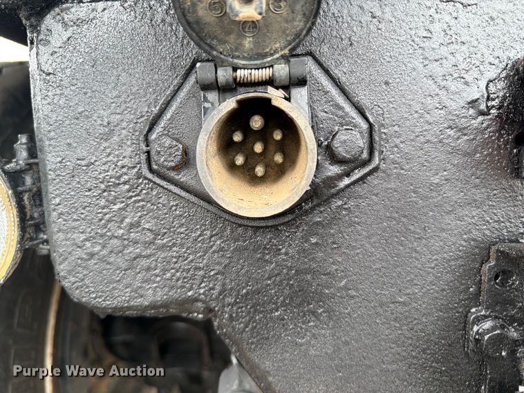 image for item FB4978 2019 Volvo VHD dump truck