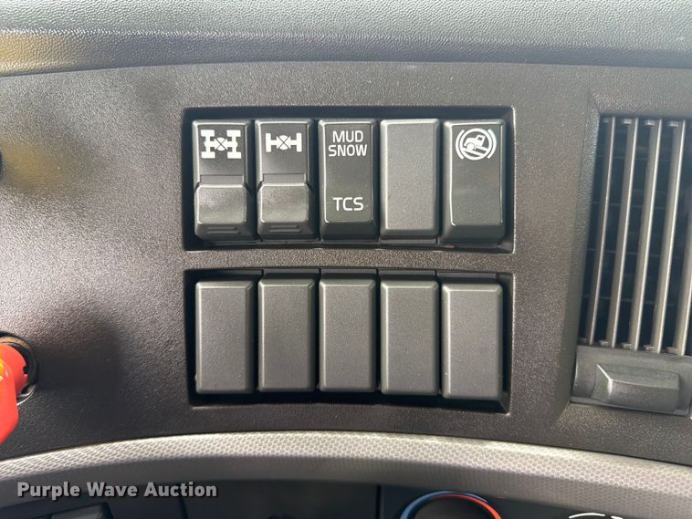 image for item FB4978 2019 Volvo VHD dump truck