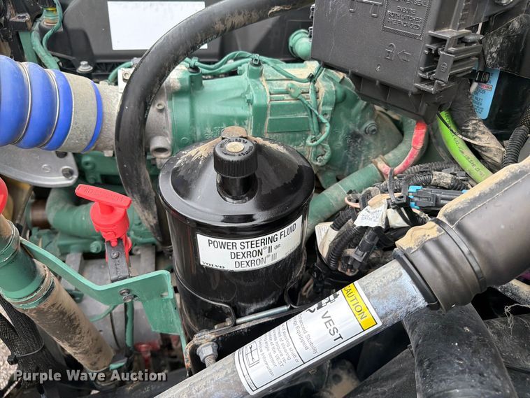 image for item FB4978 2019 Volvo VHD dump truck