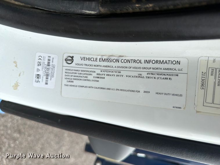 image for item FB4978 2019 Volvo VHD dump truck