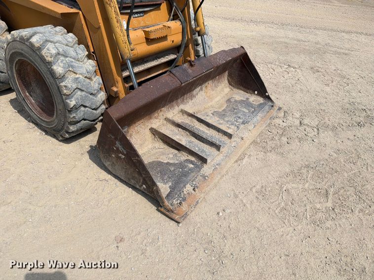 image for item FB5860 1994 Case 1845C skid steer loader
