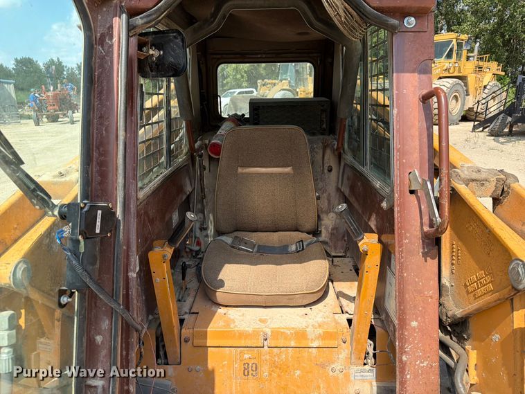 image for item FB5860 1994 Case 1845C skid steer loader