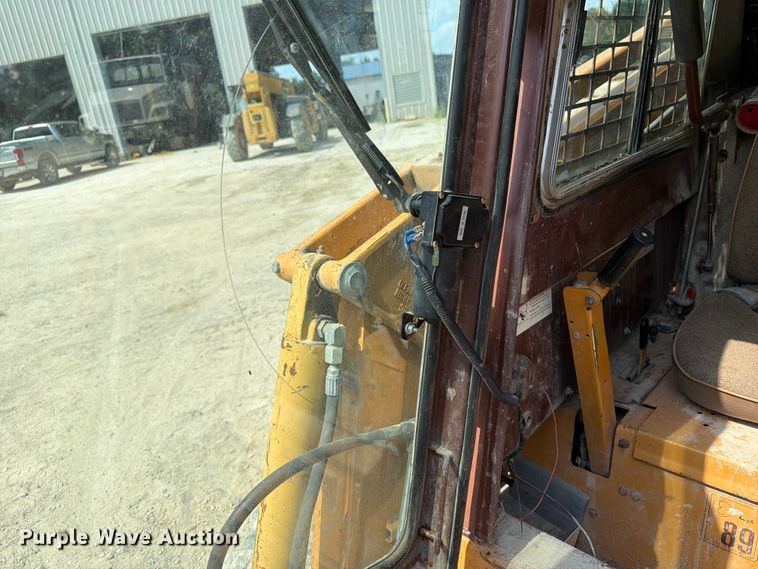 image for item FB5860 1994 Case 1845C skid steer loader