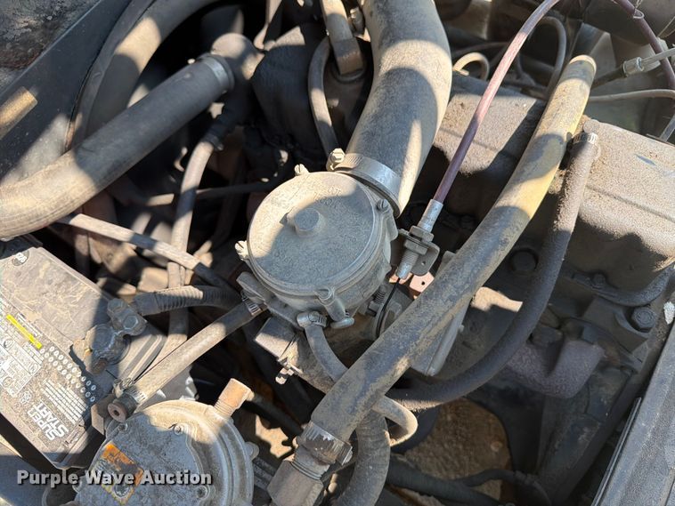 image for item FB5876 Clark CGP-30 forklift