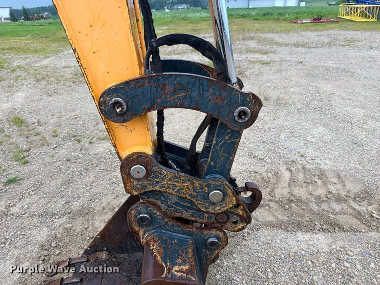 image for item FB5878 2015 Hyundai Robex 60CR-9A mini excavator