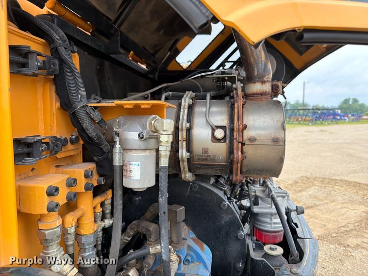 image for item FB5878 2015 Hyundai Robex 60CR-9A mini excavator