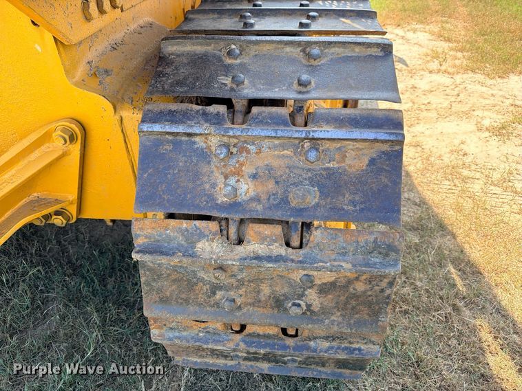image for item FB8276 1977 Caterpillar D6D dozer