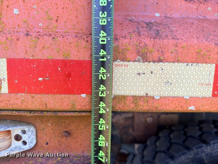 image for item FB8277 1985 Freightliner FLC12054T dump truck