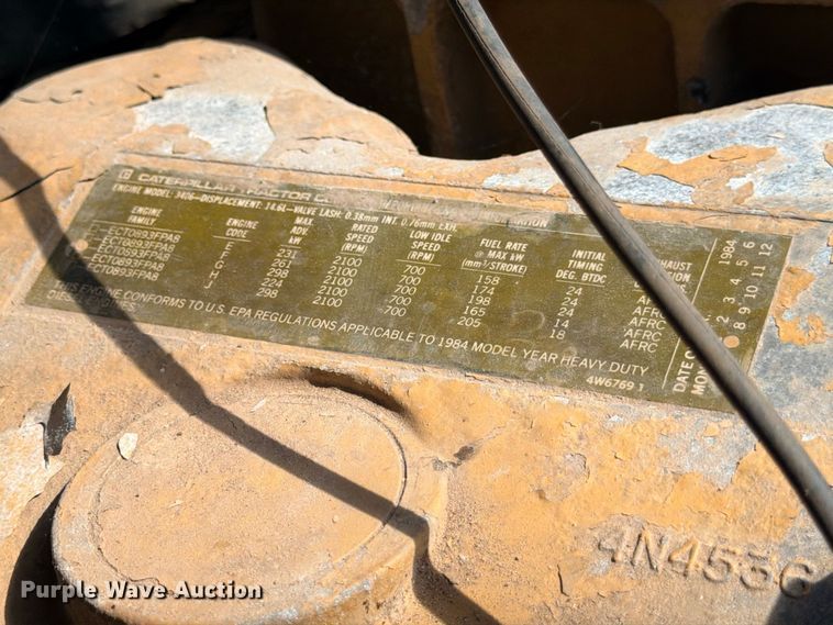 image for item FB8277 1985 Freightliner FLC12054T dump truck