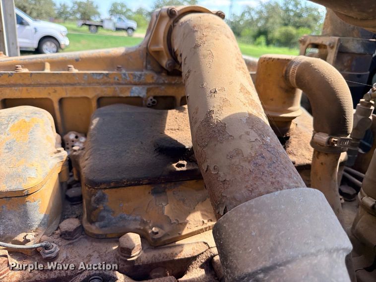 image for item FB8277 1985 Freightliner FLC12054T dump truck