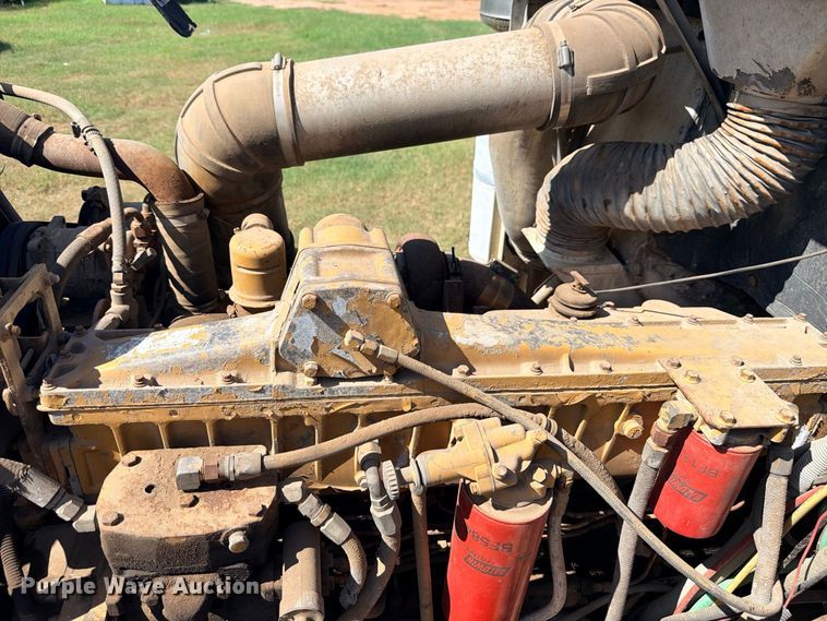 image for item FB8277 1985 Freightliner FLC12054T dump truck