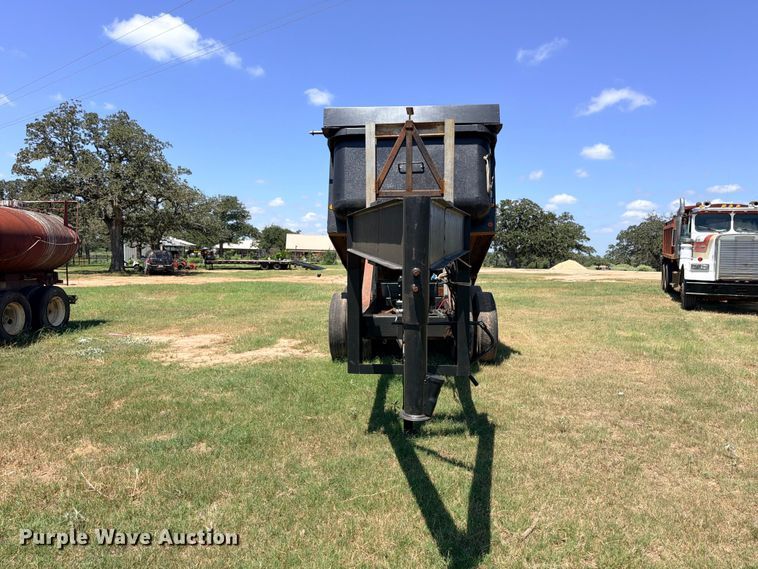 image for item FB8278 1997 Clement 2ATT1210L dump trailer