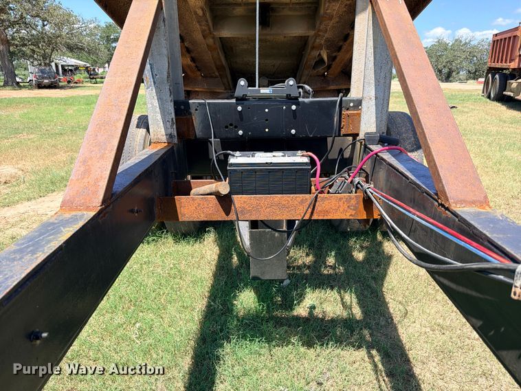 image for item FB8278 1997 Clement 2ATT1210L dump trailer