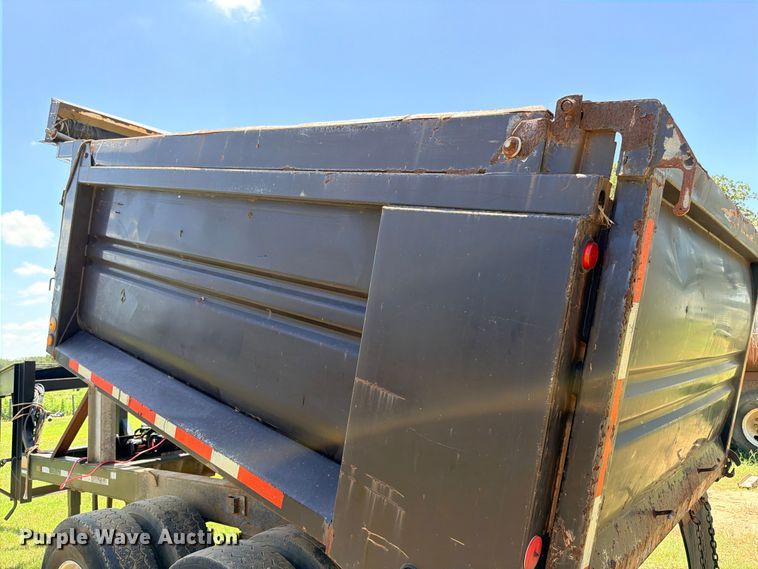 image for item FB8278 1997 Clement 2ATT1210L dump trailer