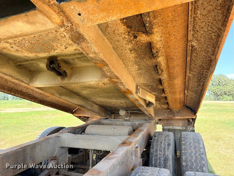 image for item FB8278 1997 Clement 2ATT1210L dump trailer