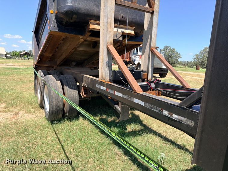 image for item FB8278 1997 Clement 2ATT1210L dump trailer