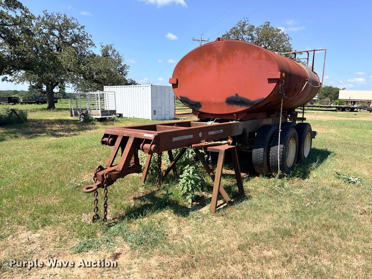 1990 Palmer Machine Works tank trailer