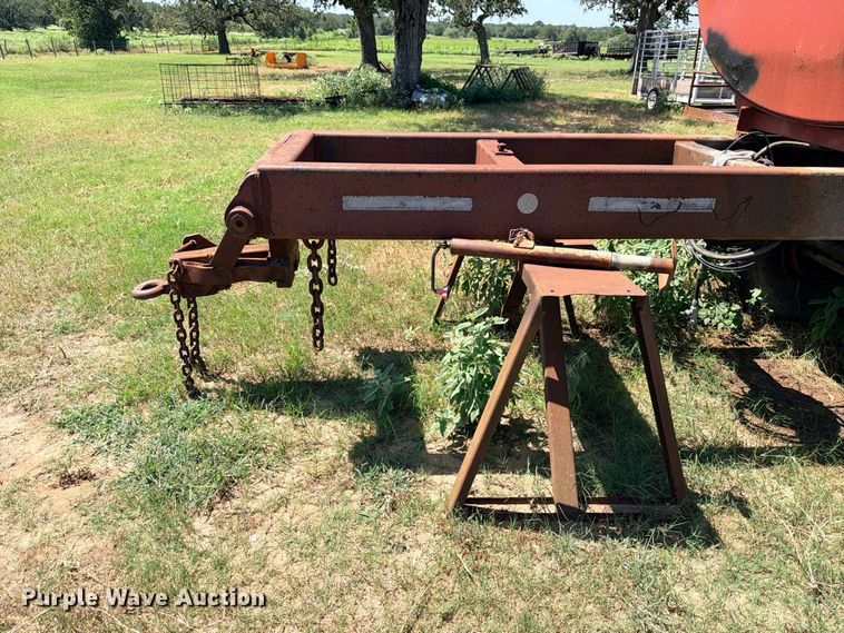 image for item FB8280 1990 Palmer Machine Works tank trailer