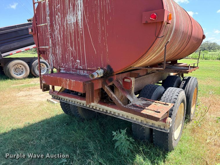 image for item FB8280 1990 Palmer Machine Works tank trailer