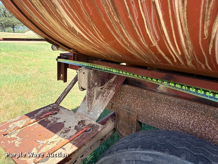 image for item FB8280 1990 Palmer Machine Works tank trailer