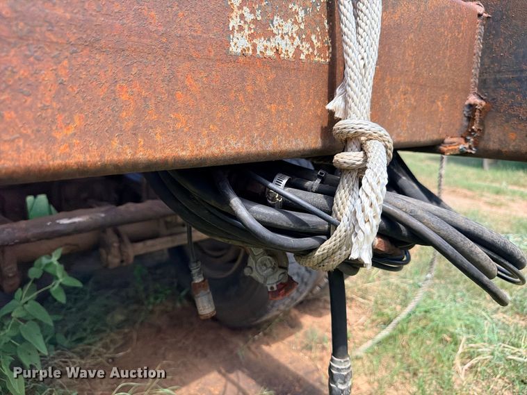 image for item FB8280 1990 Palmer Machine Works tank trailer