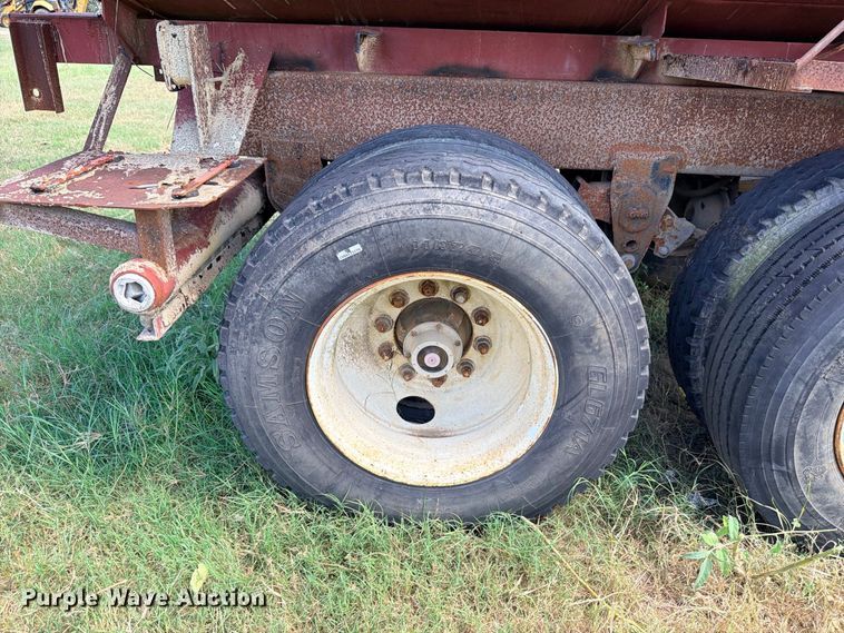 image for item FB8280 1990 Palmer Machine Works tank trailer