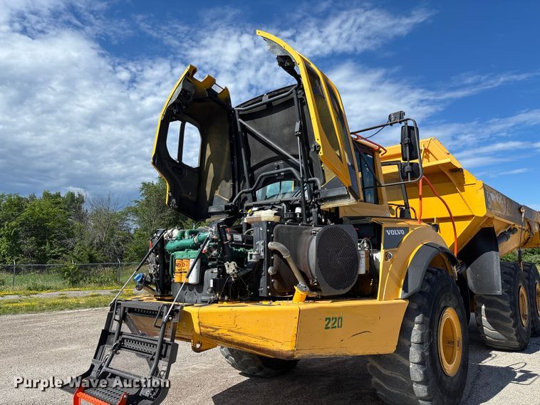 image for item FC1687 2019 Volvo A40G articulated haul truck