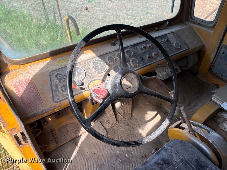 image for item FC1938 1975 Caterpillar 769B haul truck