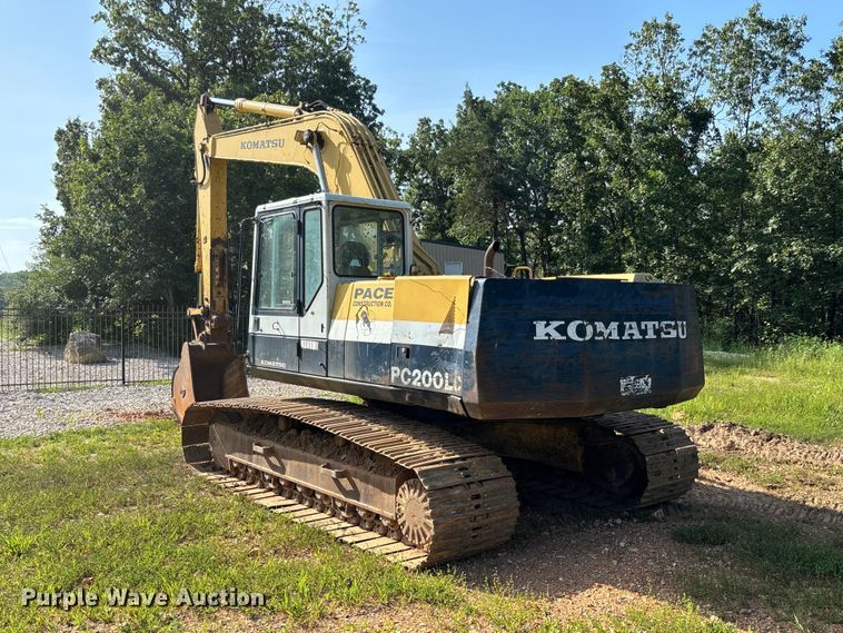 image for item FC1940 1993 Komatsu PC200LC-5L excavator