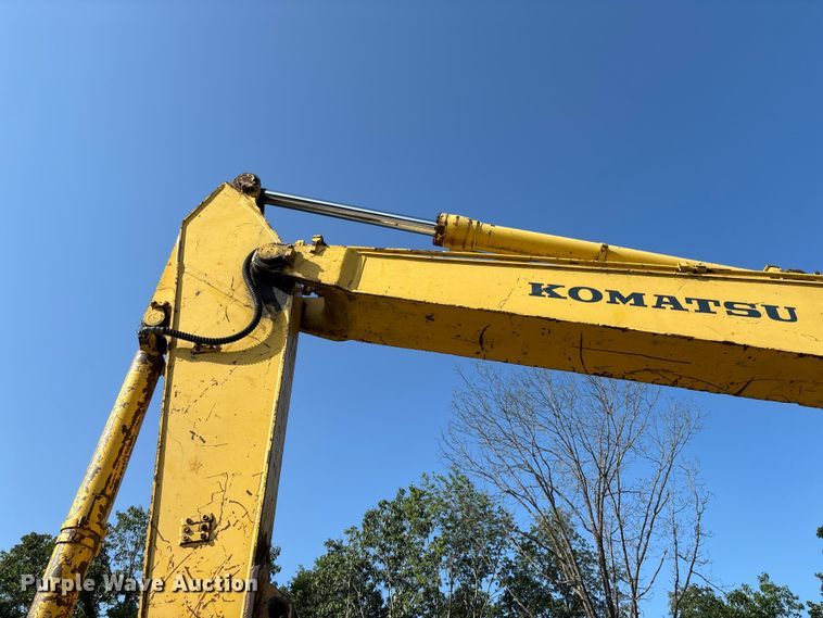 image for item FC1940 1993 Komatsu PC200LC-5L excavator